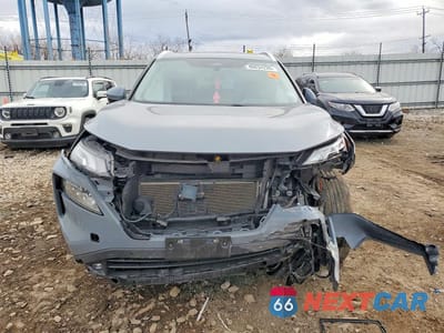 Piąte zdjęcie samochodu w środku: 2021 NISSAN ROGUE PLATINUM VIN:JN8AT3DD5MW319086 - miniatura