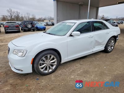 2016 CHRYSLER 300 LIMITED 2C3CCARG3GH182524 - główne zdjęcie licytacji z USA - miniatura