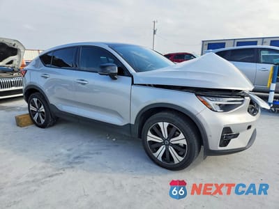 Czwarte zdjęcie samochodu z boku: 2023 VOLVO C40 RECHARGE PLUS VIN:YV4ED3GL1P2040353 - miniatura