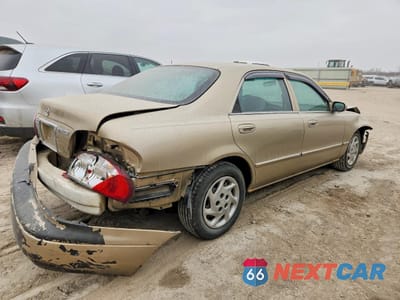 Trzecie zdjęcie samochodu z tyłu: 2001 MAZDA 626 ES VIN:1YVGF22CX15214105 - miniatura