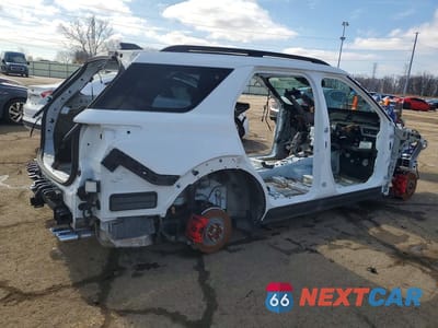 Trzecie zdjęcie samochodu z tyłu: 2025 FORD EXPLORER ST VIN:1FMWK8GC0SGA00430 - miniatura