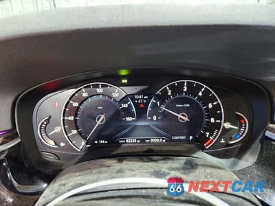 Zdjęcie 9 z 12 samochodu: 2017 BMW 530 XI VIN:WBAJA7C32HG458560 - miniatura