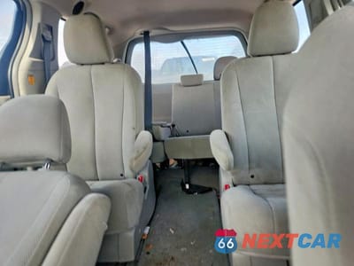 Zdjęcie 10 z 13 samochodu: 2013 TOYOTA SIENNA L 7-PASSENGER VIN:5TDZK3DC6DS317579 - miniatura
