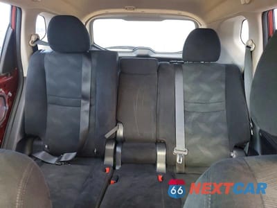 Zdjęcie 10 z 14 samochodu: 2016 NISSAN ROGUE S VIN:5N1AT2MT1GC753777 - miniatura