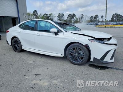 Czwarte zdjęcie samochodu z boku: 2025 TOYOTA CAMRY SE VIN:4T1DAACK0SU515881 - miniatura