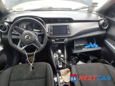 Zdjęcie 8 z 13 samochodu: 2020 NISSAN KICKS SV VIN:3N1CP5CV1LL497194 - miniatura