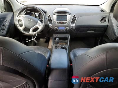 Zdjęcie 8 z 12 samochodu: 2013 HYUNDAI TUCSON LIMITED VIN:KM8JU3AC1DU603620 - miniatura