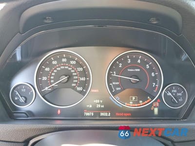 Zdjęcie 9 z 12 samochodu: 2017 BMW 330 XI VIN:WBA8K3C32HA022816 - miniatura