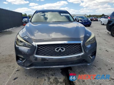 Piąte zdjęcie samochodu w środku: 2018 INFINITI Q50 3.0T LUXE AWD V6 VIN:JN1EV7AR6JM434353 - miniatura