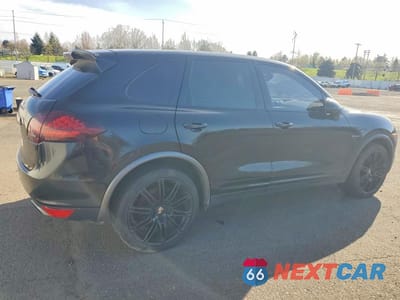 Trzecie zdjęcie samochodu z tyłu: 2012 PORSCHE CAYENNE S HYBRID VIN:WP1AE2A24CLA90255 - miniatura