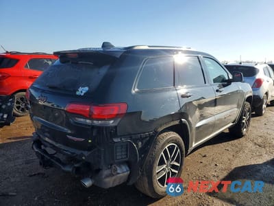 Trzecie zdjęcie samochodu z tyłu: 2019 JEEP GRAND CHEROKEE TRAILHAWK VIN:1C4RJFLG8KC581183 - miniatura