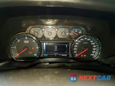 Zdjęcie 9 z 13 samochodu: 2015 CHEVROLET SUBURBAN C1500 LT VIN:1GNSCJKC6FR275414 - miniatura