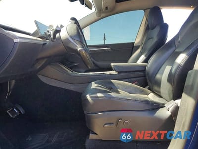 Zdjęcie 7 z 12 samochodu: 2023 TESLA MODEL Y VIN:7SAYGDEE3PF810764 - miniatura