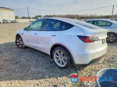 Drugie zdjęcie samochodu z przodu: 2021 TESLA MODEL Y VIN:5YJYGDEEXMF075306 - miniatura