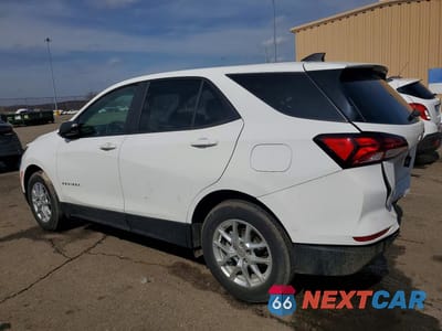 Drugie zdjęcie samochodu z przodu: 2022 CHEVROLET EQUINOX LS VIN:3GNAXHEV7NS244609 - miniatura