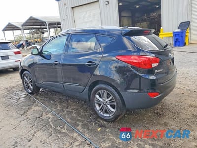 Drugie zdjęcie samochodu z przodu: 2015 HYUNDAI TUCSON SE VIN:KM8JU3AG0FU085277 - miniatura