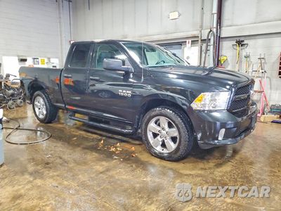 Czwarte zdjęcie samochodu z boku: 2018 RAM 1500 ST VIN:1C6RR7FG1JS348705 - miniatura