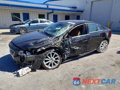 2017 VOLVO S60 PREMIER LYV402HK4HB150890 - główne zdjęcie licytacji z USA - miniatura