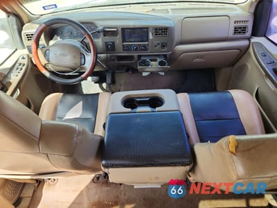 Zdjęcie 8 z 14 samochodu: 2002 FORD F350 SUPER DUTY VIN:1FTWW33F32EC74731 - miniatura