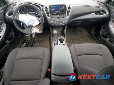 Zdjęcie 8 z 11 samochodu: 2024 CHEVROLET MALIBU LS VIN:1G1ZC5ST0RF232586 - miniatura