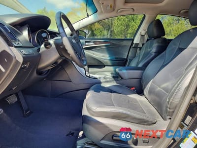 Zdjęcie 7 z 13 samochodu: 2011 HYUNDAI SONATA LIMITED VIN:5NPEC4AC1BH090116 - miniatura