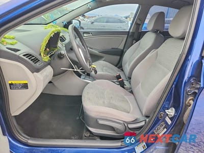 Zdjęcie 7 z 12 samochodu: 2017 HYUNDAI ACCENT SE VIN:KMHCT4AE3HU273911 - miniatura