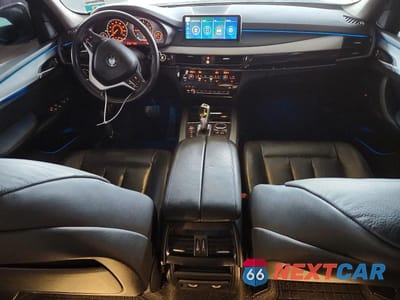 Zdjęcie 8 z 13 samochodu: 2014 BMW X5 XDRIVE35I VIN:5UXKR0C51E0K47863 - miniatura