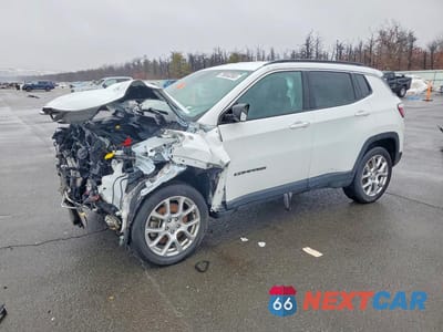 2023 JEEP COMPASS LATITUDE LUX 3C4NJDFN6PT544576 - główne zdjęcie licytacji z USA - miniatura