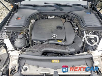 Zdjęcie 11 z 12 samochodu: 2021 MERCEDES-BENZ GLC 300 4MATIC VIN:W1N0G8EBXMF992924 - miniatura