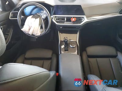 Zdjęcie 8 z 12 samochodu: 2019 BMW 330I VIN:WBA5R1C58KAK11806 - miniatura