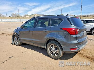 Drugie zdjęcie samochodu z przodu: 2019 FORD ESCAPE SEL VIN:1FMCU9HD7KUA05572 - miniatura
