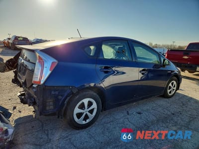 Trzecie zdjęcie samochodu z tyłu: 2013 TOYOTA PRIUS TWO VIN:JTDKN3DUXD1684922 - miniatura