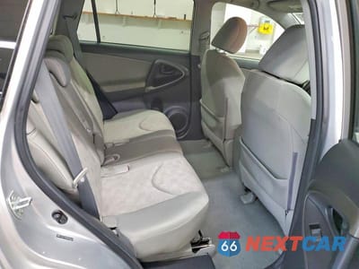 Zdjęcie 11 z 14 samochodu: 2011 TOYOTA RAV4 BASE VIN:2T3BF4DV9BW089019 - miniatura