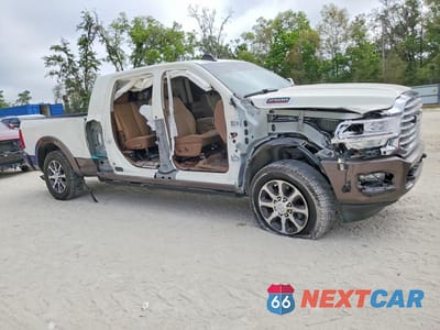 Czwarte zdjęcie samochodu z boku: 2023 RAM 2500 LONGHORN VIN:3C6UR5PL2PG512330 - miniatura