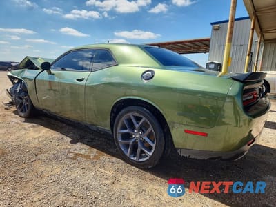 Drugie zdjęcie samochodu z przodu: 2020 DODGE CHALLENGER SXT VIN:2C3CDZAGXLH201975 - miniatura