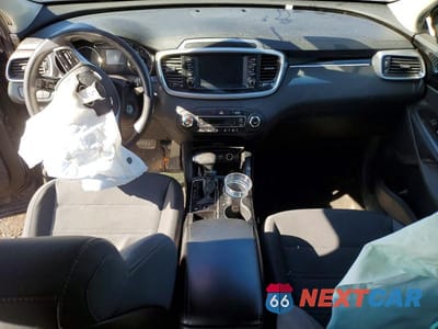 Zdjęcie 8 z 13 samochodu: 2019 KIA SORENTO LX V6 VIN:5XYPGDA58KG480510 - miniatura