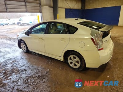 Drugie zdjęcie samochodu z przodu: 2010 TOYOTA PRIUS III VIN:JTDKN3DUXA0125582 - miniatura