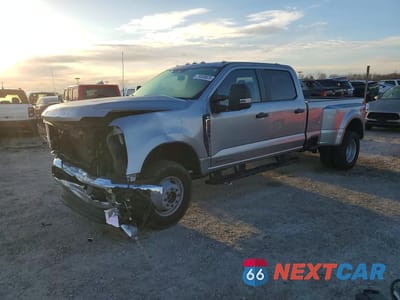 2024 FORD F350 SUPER DUTY 1FT8W3DT9REC88639 - główne zdjęcie licytacji z USA - miniatura