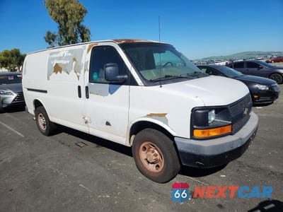 Czwarte zdjęcie samochodu z boku: 2009 CHEV EXPRESS G3500 VIN:1GCHG35K391154929 - miniatura