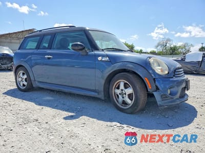 Czwarte zdjęcie samochodu z boku: 2010 MINI COOPER CLUBMAN VIN:WMWML3C54ATX39371 - miniatura