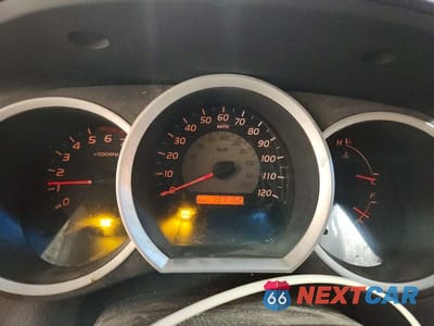 Zdjęcie 9 z 13 samochodu: 2006 TOYOTA TACOMA VIN:5TEUU42N36Z283430 - miniatura