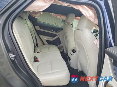 Zdjęcie 11 z 13 samochodu: 2025 JAGUAR F-PACE R-DYNAMIC S VIN:SADCT2FU3SA753906 - miniatura