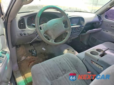 Zdjęcie 8 z 12 samochodu: 2000 TOYOTA TUNDRA SR5 VIN:5TBBT4415YS118895 - miniatura