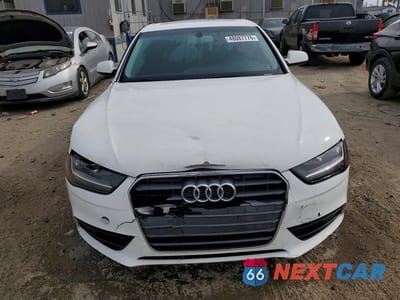 Piąte zdjęcie samochodu w środku: 2014 AUDI A4 PREMIUM VIN:WAUAFAFL4EN015554 - miniatura