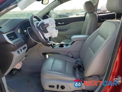 Zdjęcie 7 z 13 samochodu: 2020 GMC ACADIA SLT VIN:1GKKNULS2LZ225250 - miniatura