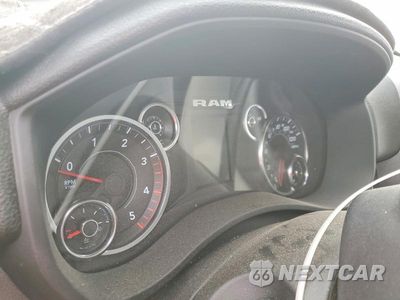 Zdjęcie 9 z 12 samochodu: 2024 RAM 3500 FLATBED TRUCK VIN:3C7WRTCL5RG301706 - miniatura