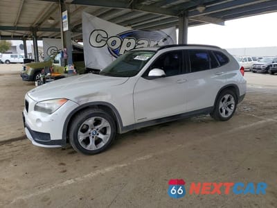 2015 BMW X1 SDRIVE28I WBAVM1C52FVW57012 - główne zdjęcie licytacji z USA - miniatura