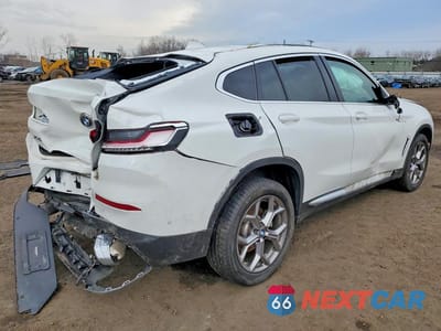 Trzecie zdjęcie samochodu z tyłu: 2022 BMW X4 XDRIVE30I VIN:5UX33DT00N9M15117 - miniatura