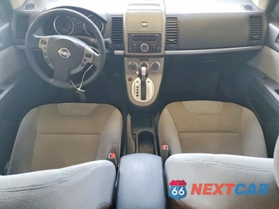 Zdjęcie 8 z 11 samochodu: 2012 NISSAN SENTRA 2.0 VIN:3N1AB6AP2CL780025 - miniatura