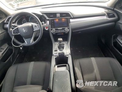 Zdjęcie 8 z 11 samochodu: 2017 HONDA CIVIC EX VIN:19XFC1E38HE028027 - miniatura